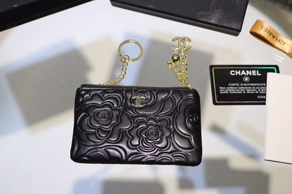 コピーシャネル激安財布背面デザイン